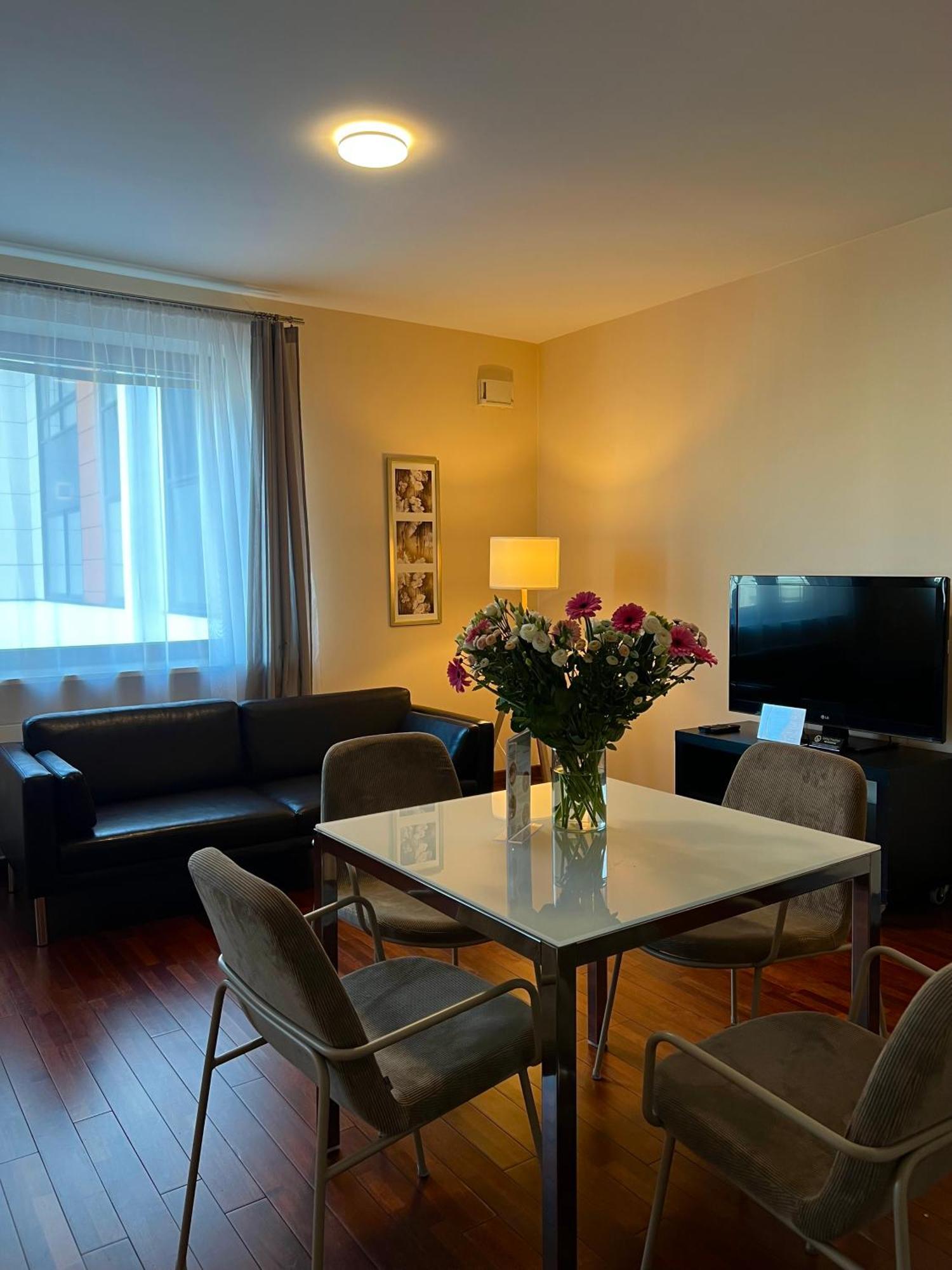 Apartamento Inqse Warsaw Centre Exterior foto